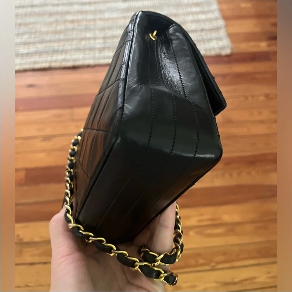 Chanel Single Flap Bag - Picture 8 of 13